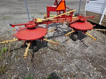 Main image New Holland 254